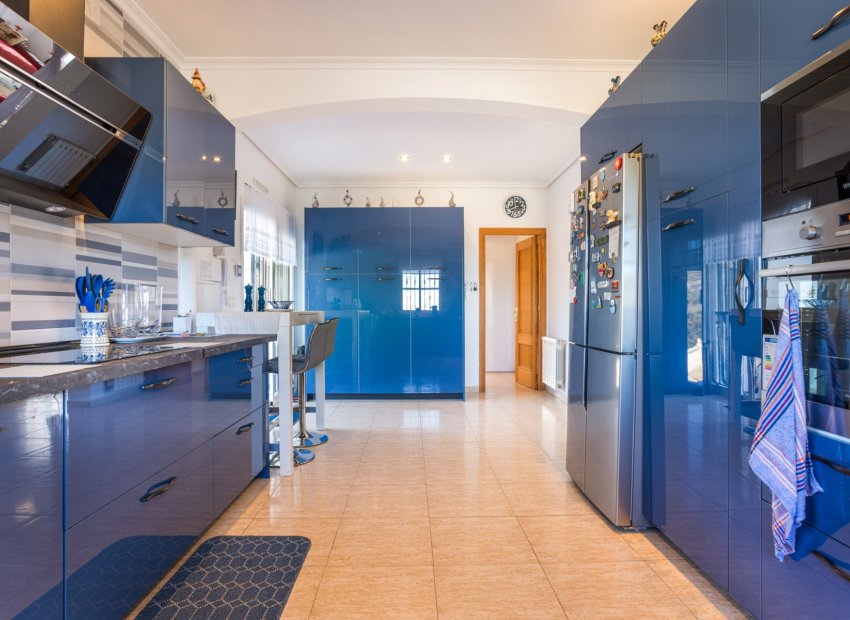 Resale - Finca   -
La Zarza