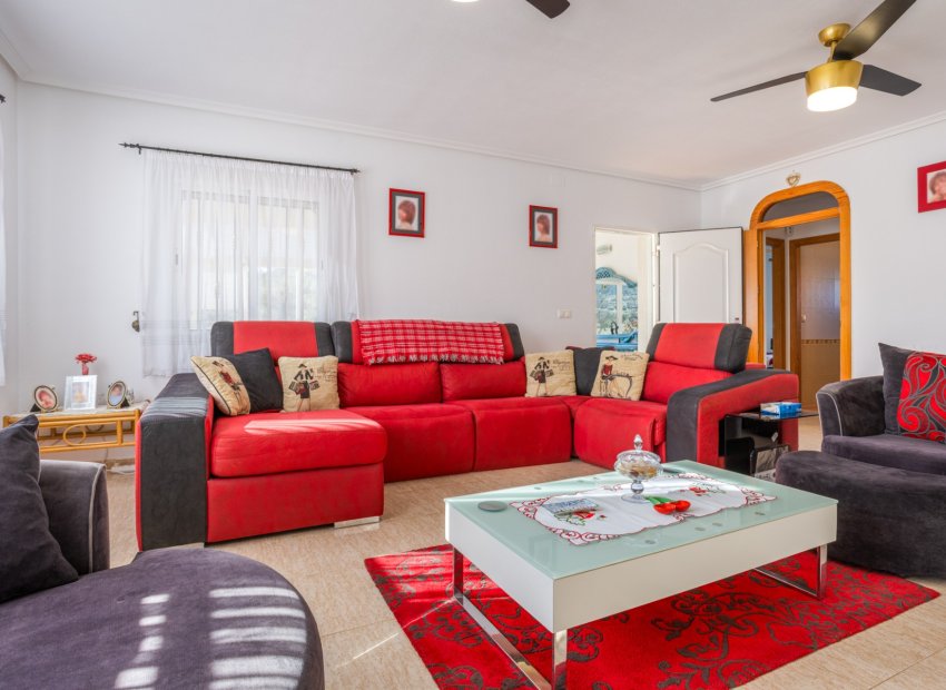 Resale - Finca   -
La Zarza