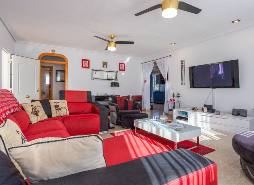 Resale - Finca   -
La Zarza