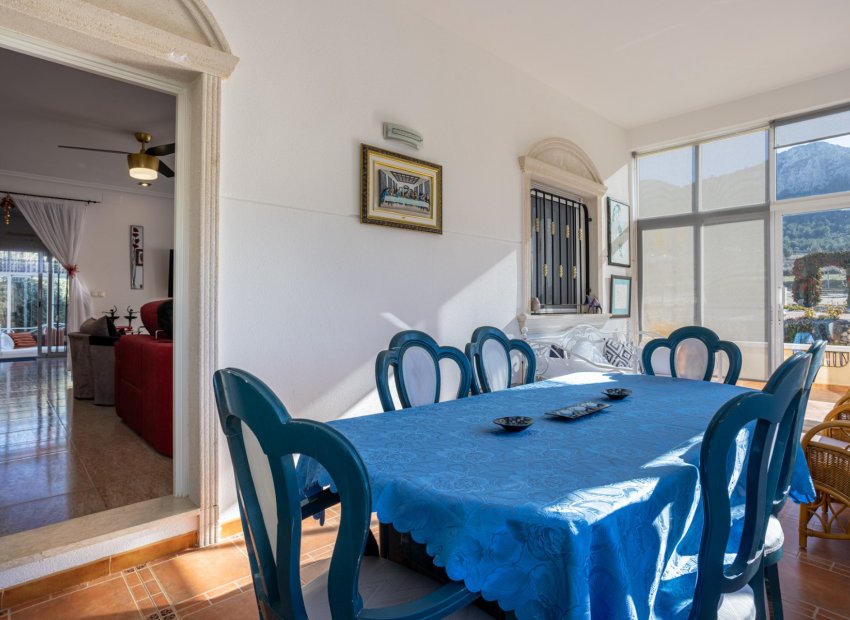 Resale - Finca   -
La Zarza