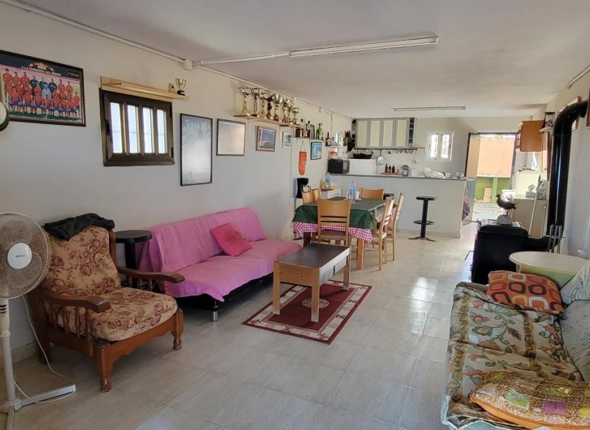 Resale - Finca   -
San Miguel de Salinas