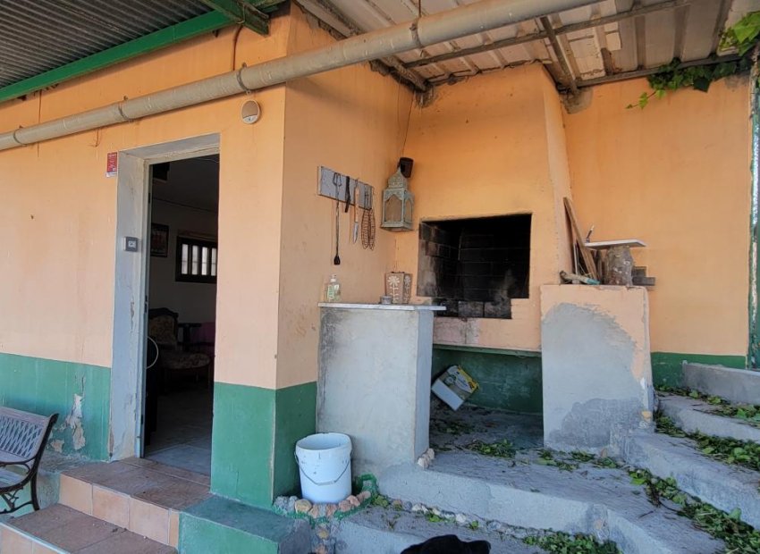 Resale - Finca   -
San Miguel de Salinas