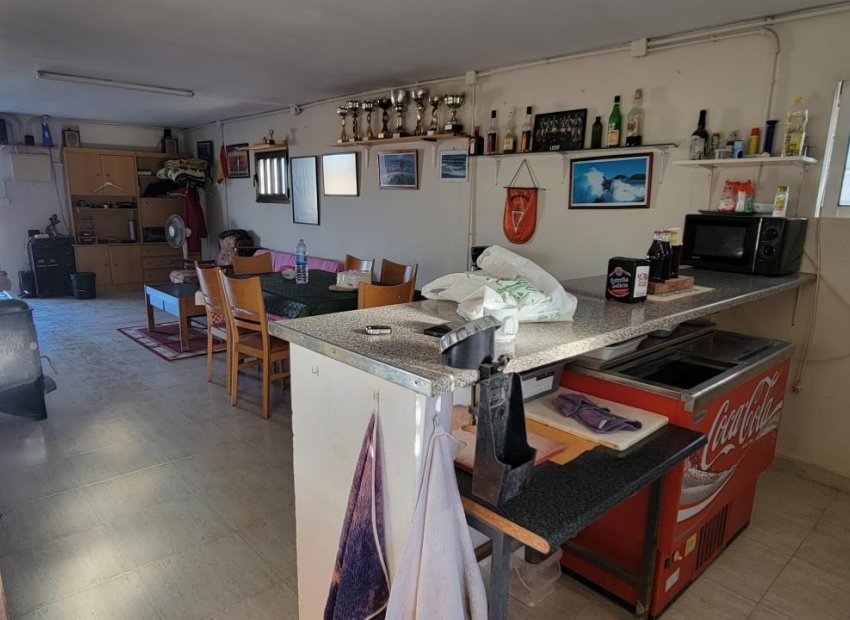 Resale - Finca   -
San Miguel de Salinas