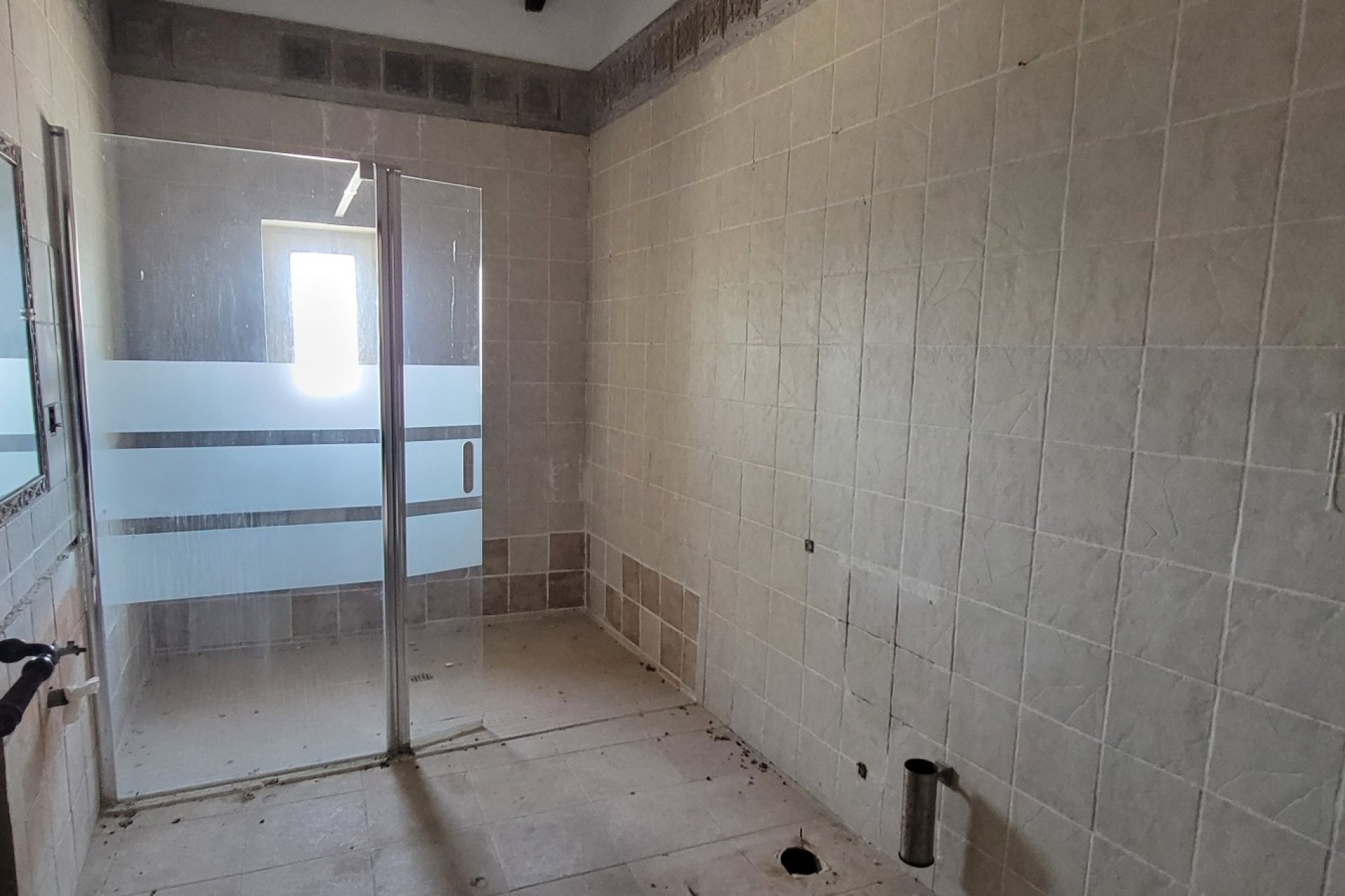 Resale - Finca   -
Torremendo