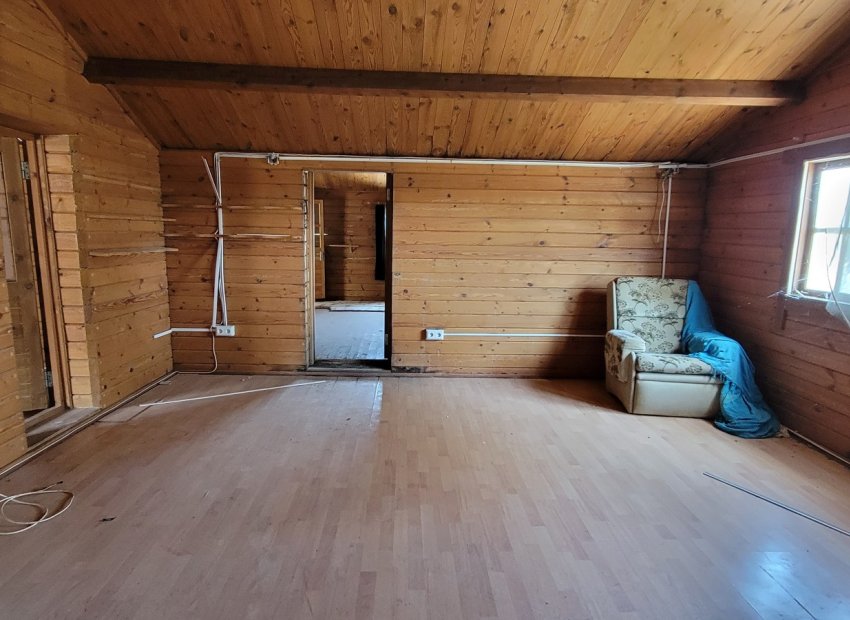 Resale - Finca   -
Torremendo