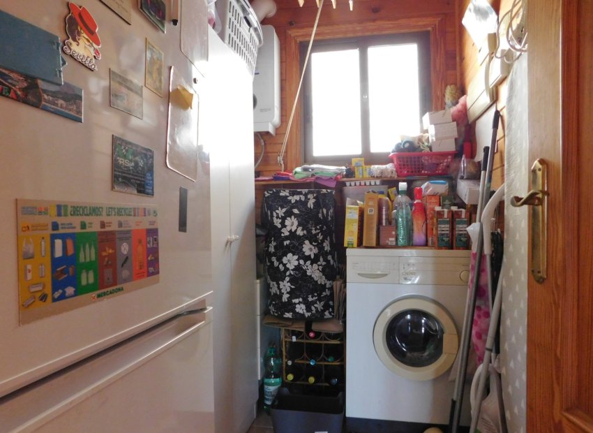 Resale - Finca   -
Torremendo