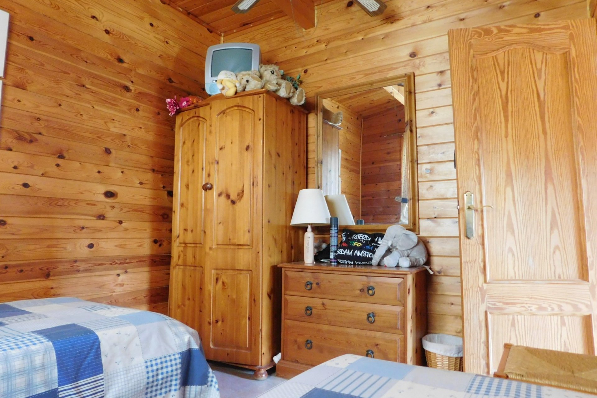 Resale - Finca   -
Torremendo