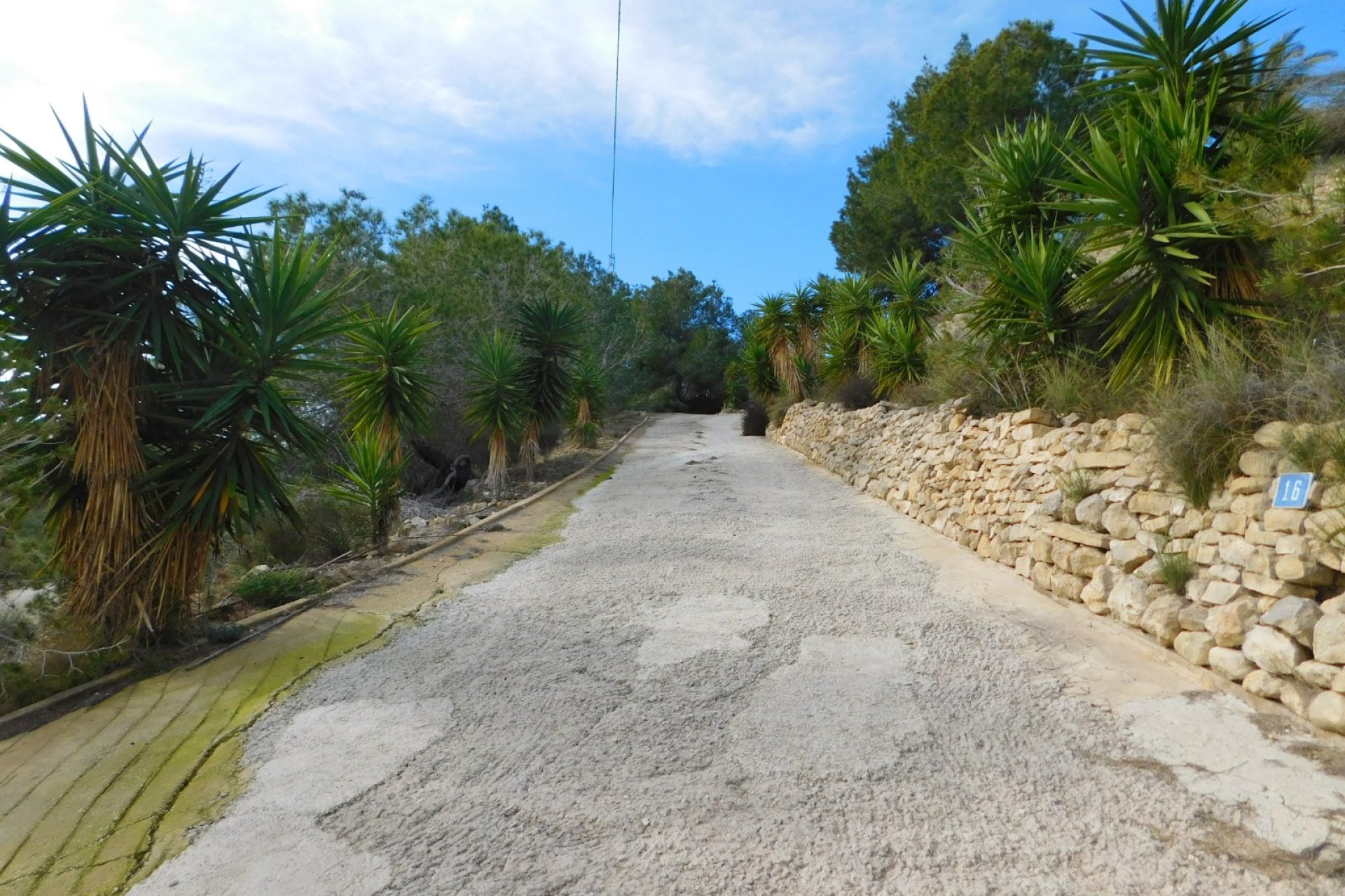 Resale - Finca   -
Torremendo