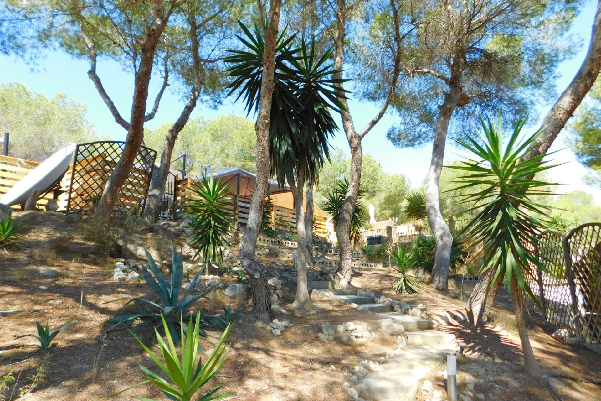 Resale - Finca   -
Torremendo