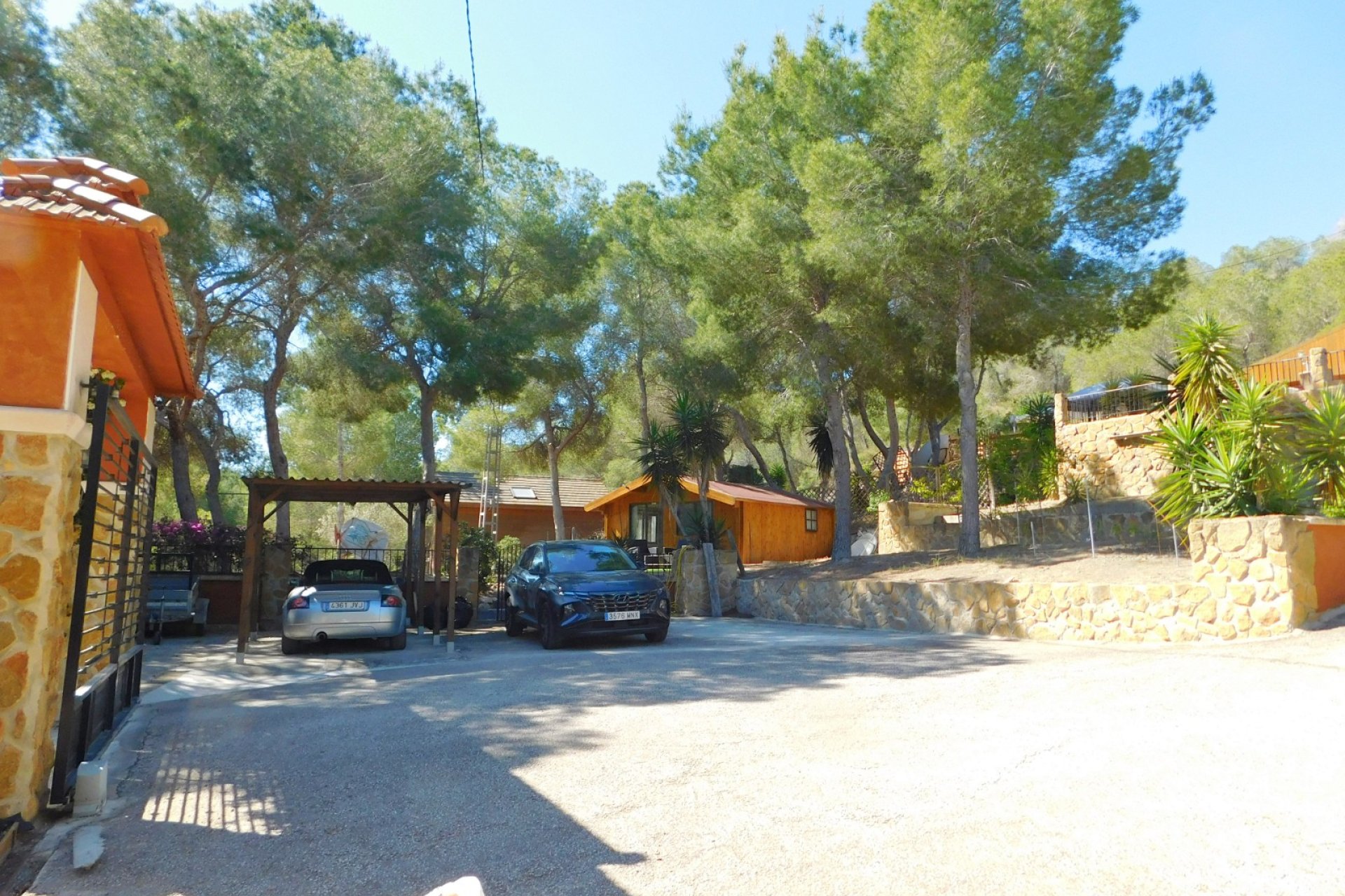 Resale - Finca   -
Torremendo
