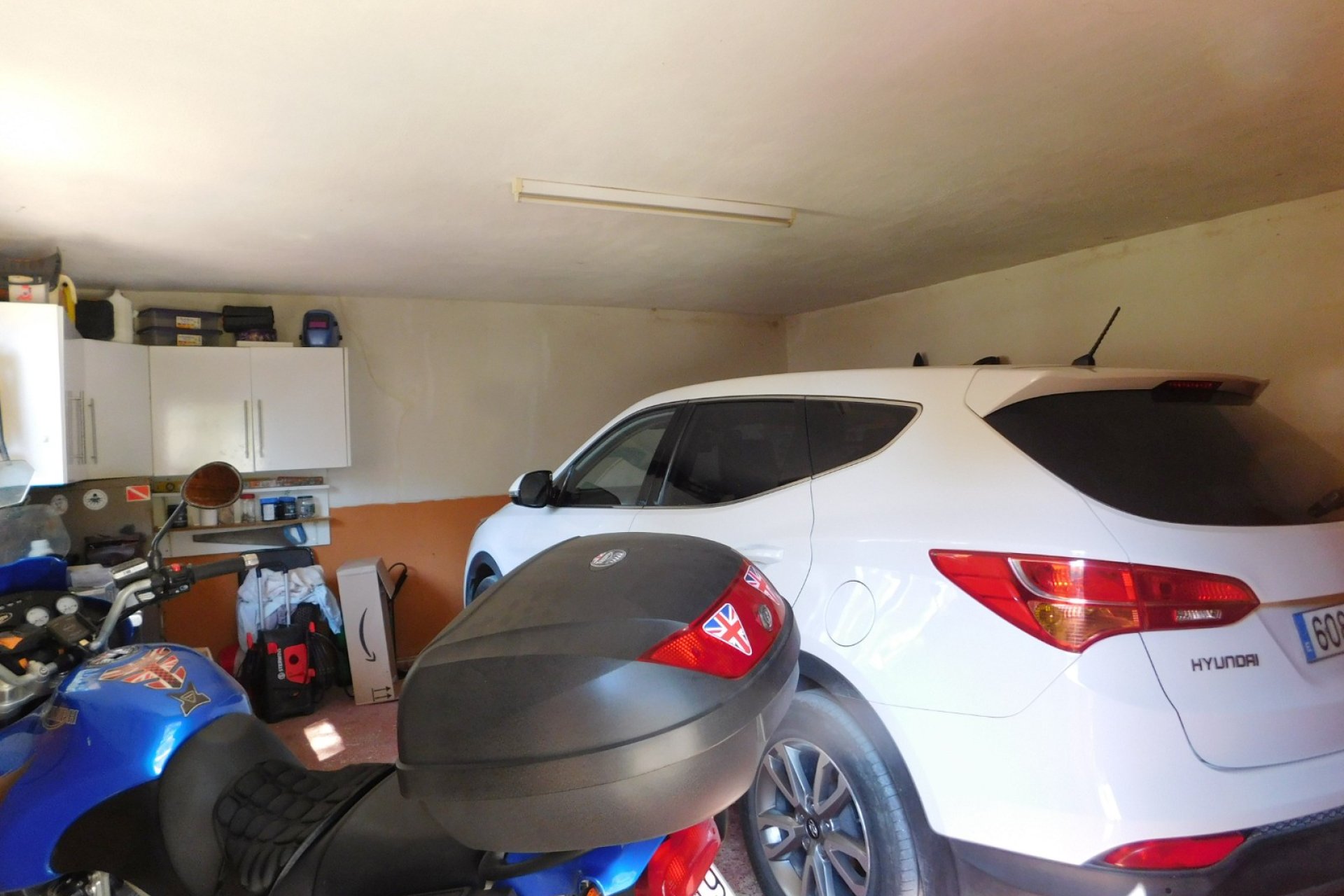 Resale - Finca   -
Torremendo