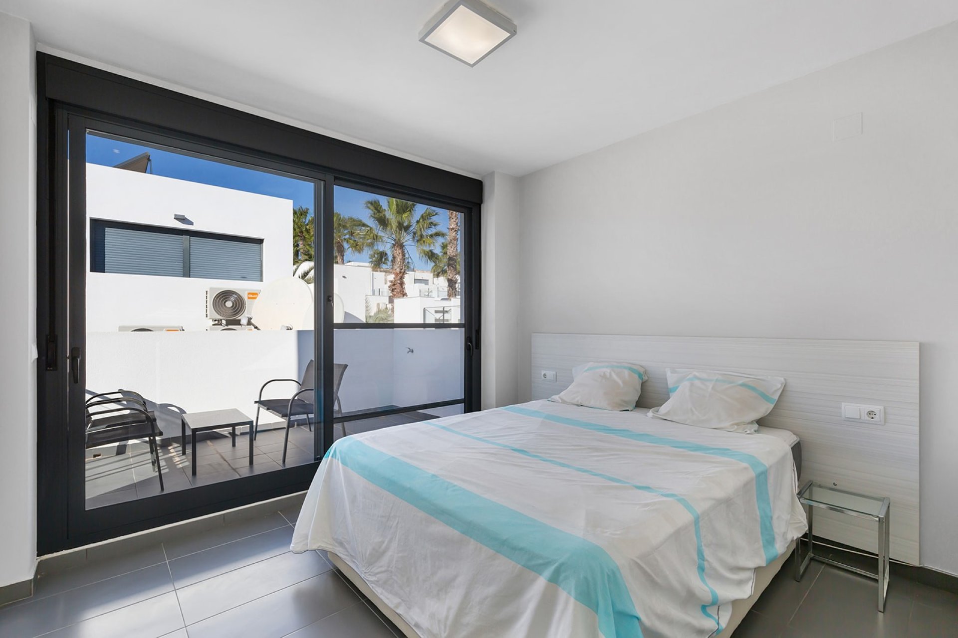 Resale - House -
Algorfa - La Finca Golf