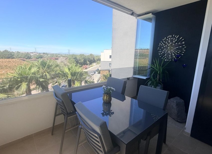Resale - Penthouse -
Los Altos - Torrevieja