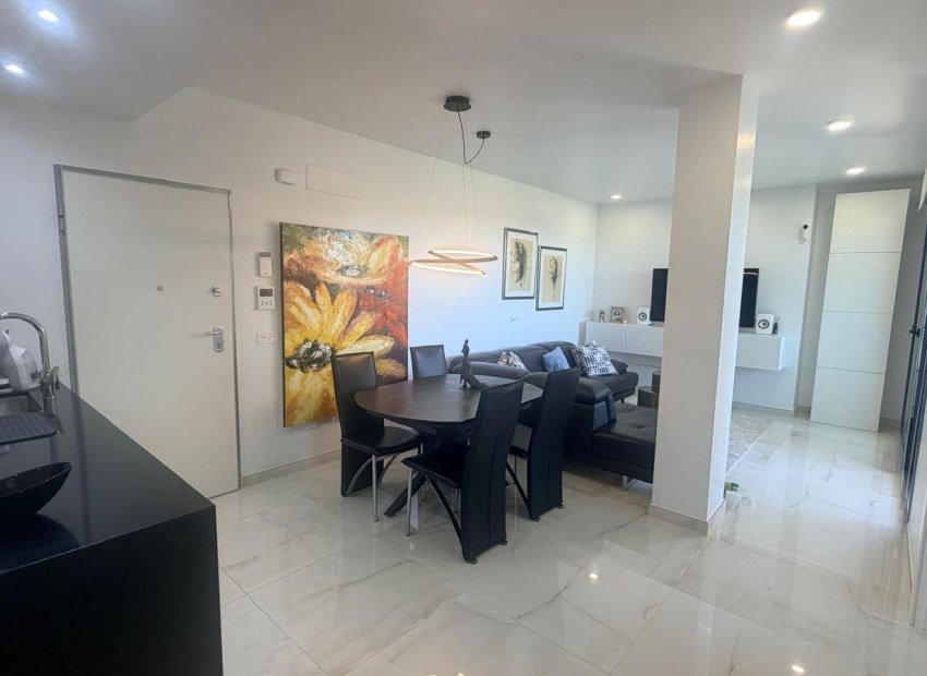 Resale - Penthouse -
Los Altos - Torrevieja