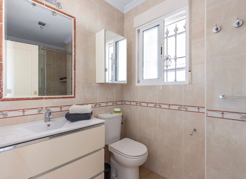 Resale - Penthouse -
Orihuela Costa - Villamartín