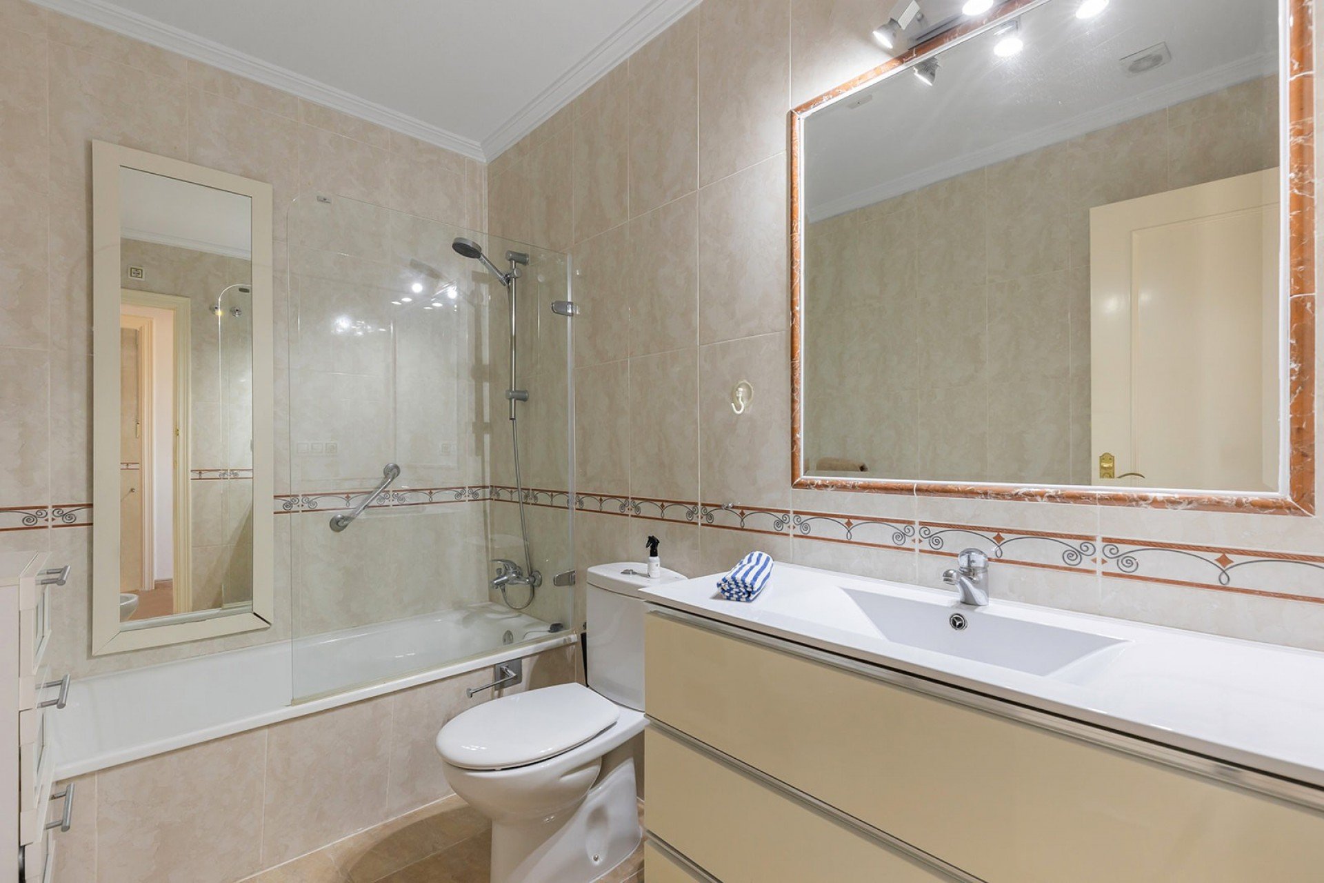 Resale - Penthouse -
Orihuela Costa - Villamartín