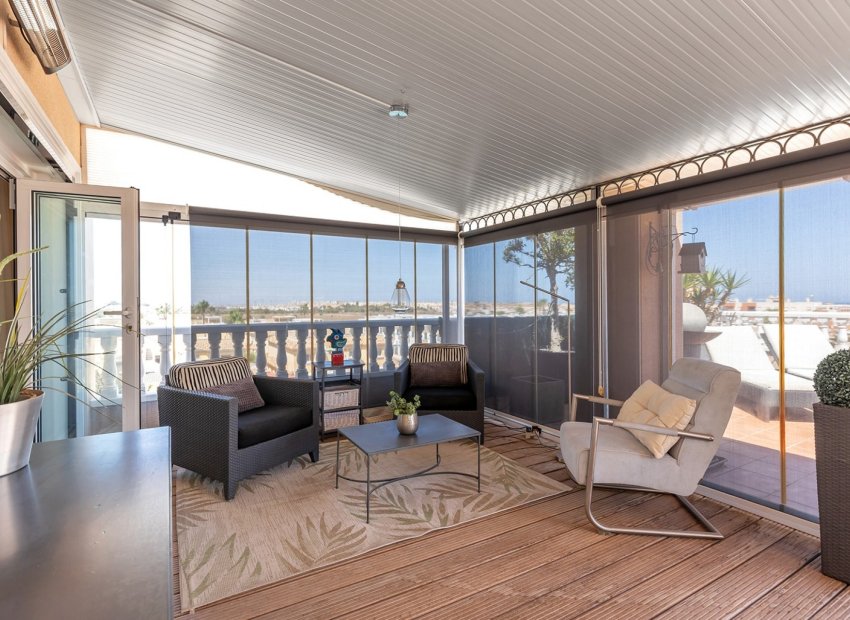 Resale - Penthouse -
Orihuela Costa - Villamartín