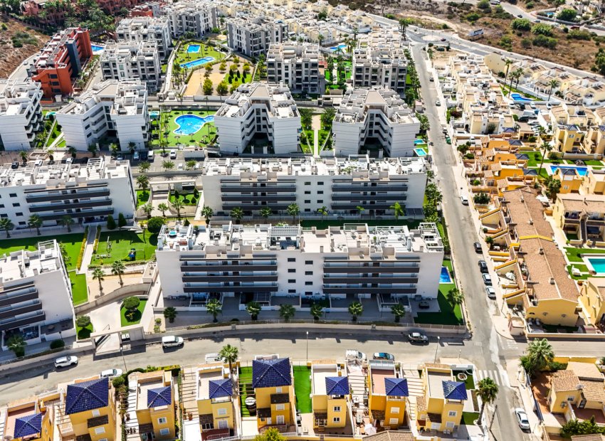 Resale - Penthouse -
Orihuela Costa - Villamartín