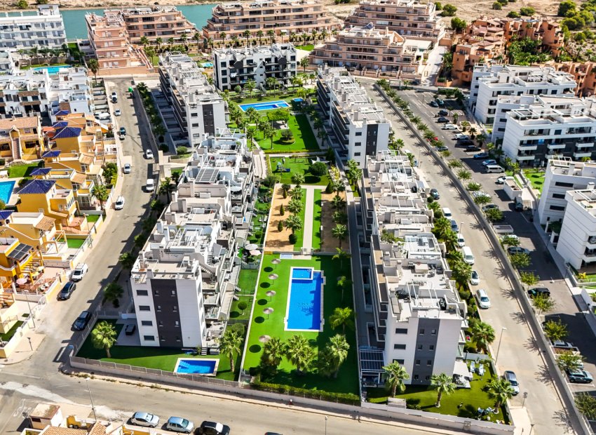 Resale - Penthouse -
Orihuela Costa - Villamartín