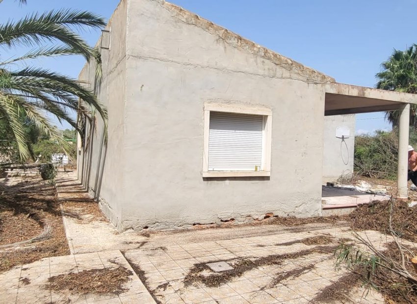 Resale - Renovation -
Elche - La Hoya