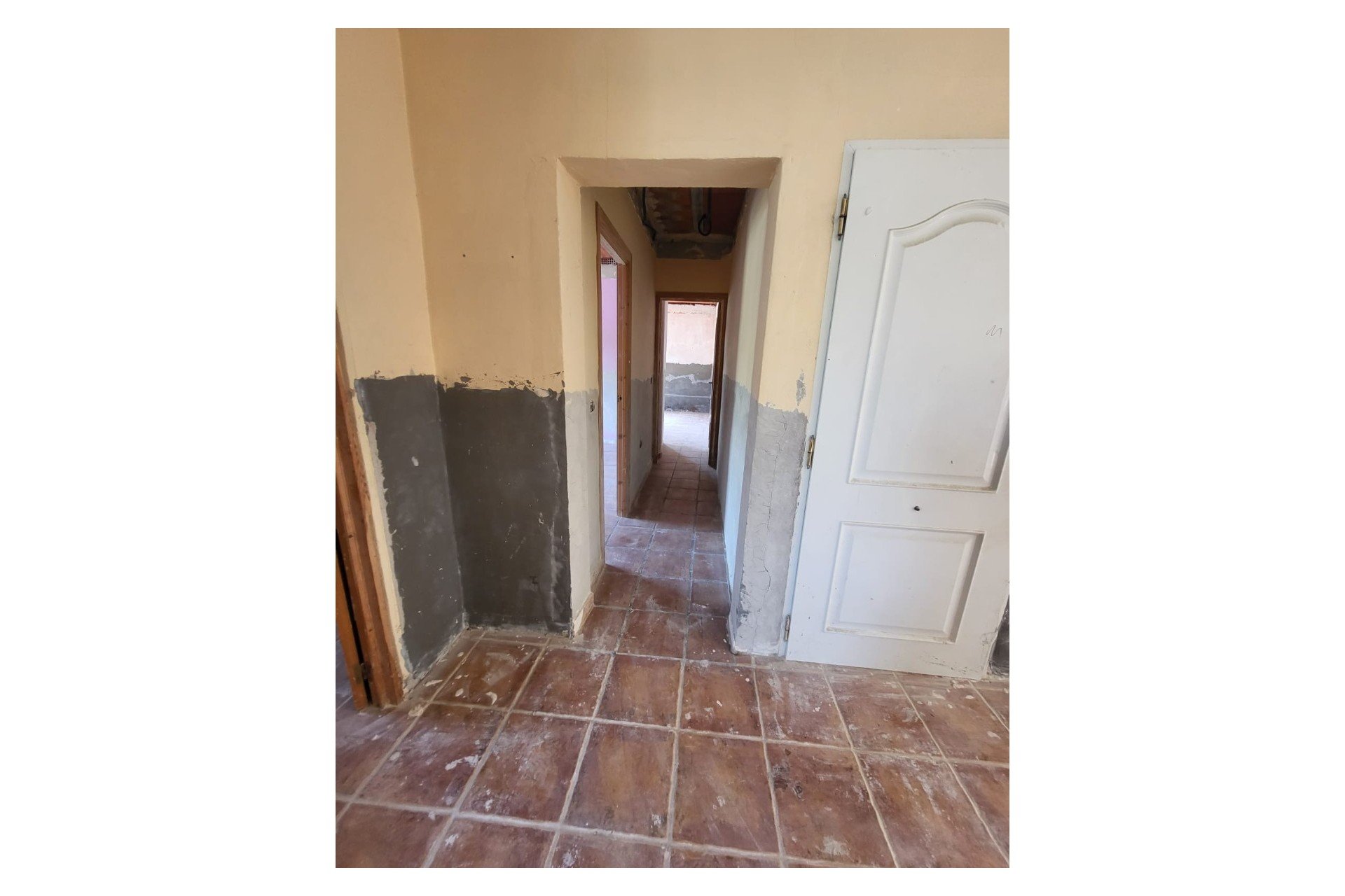 Resale - Renovation -
Elche - La Hoya