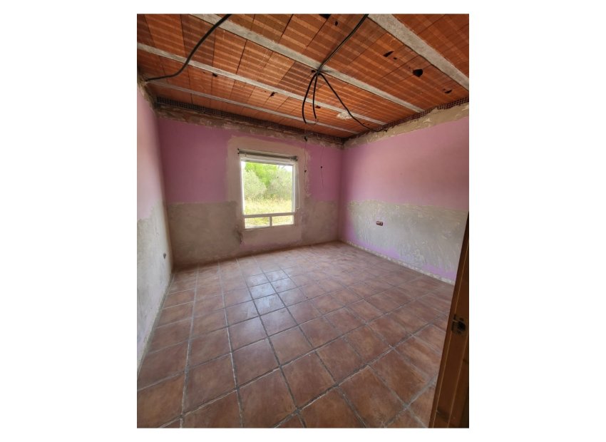 Resale - Renovation -
Elche - La Hoya