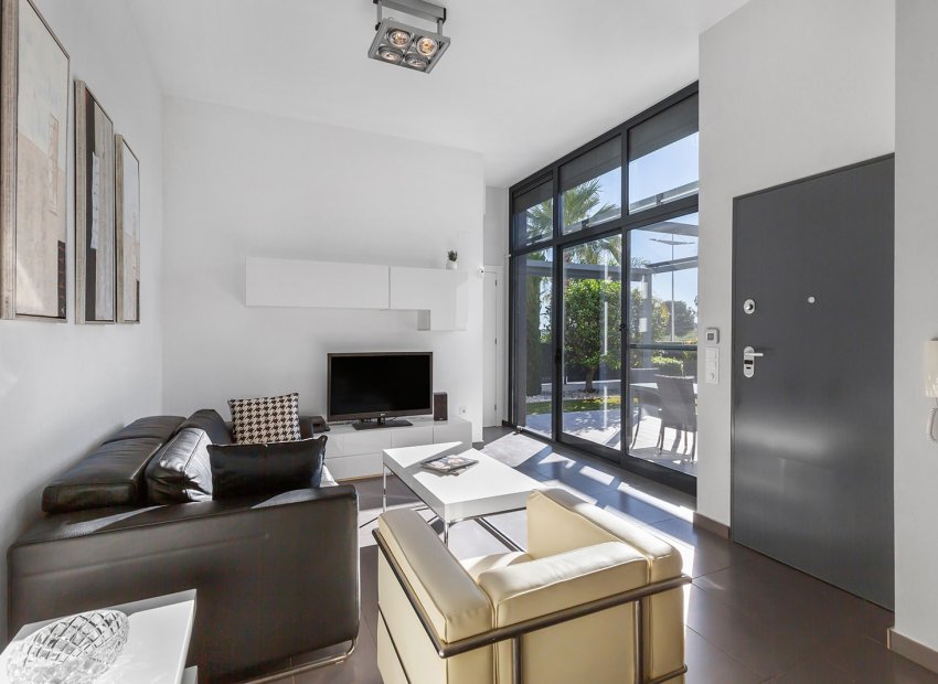 Resale - Semi - Detached Villa -
Algorfa - La Finca Golf