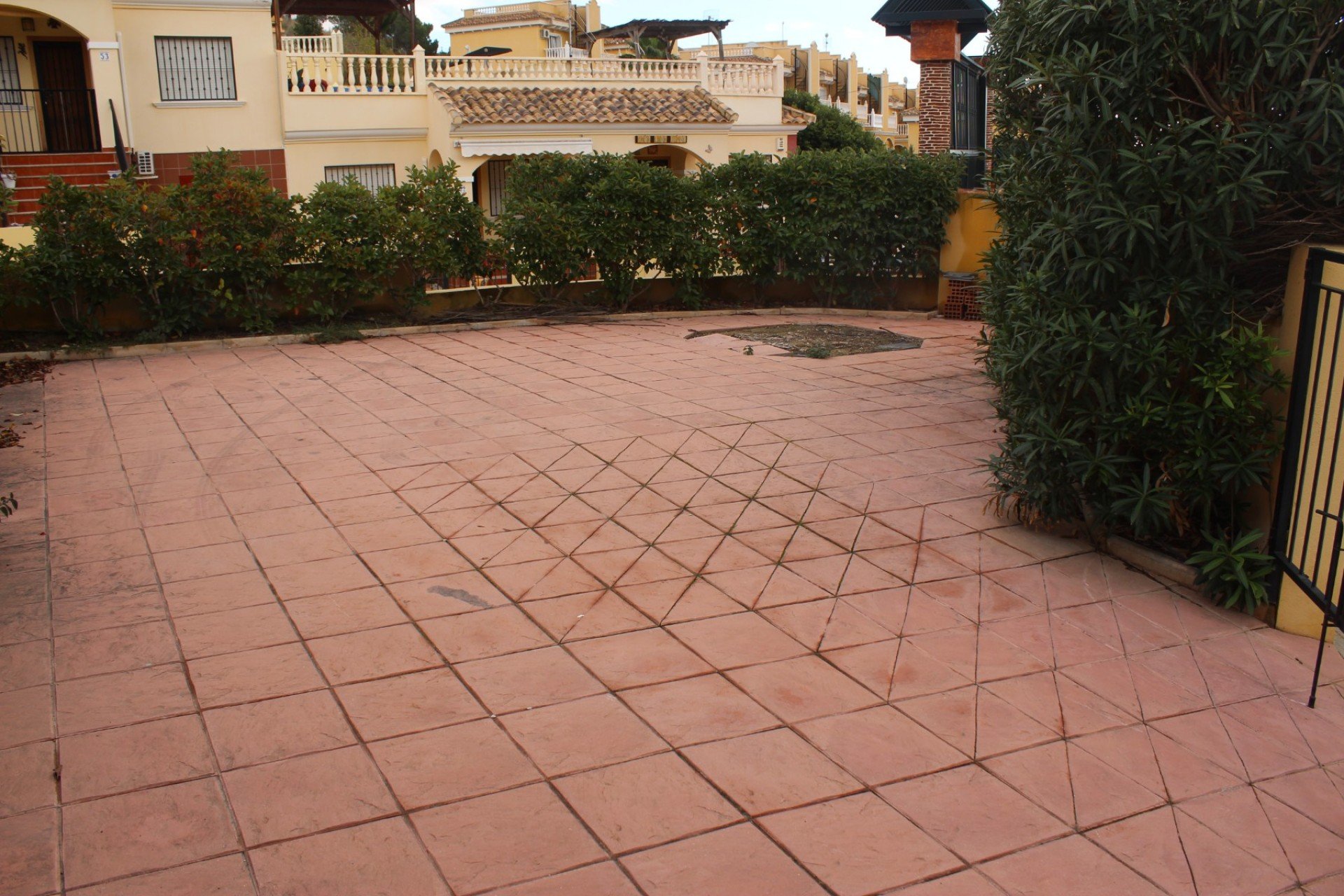 Resale - Semi - Detached Villa -
Algorfa - Montemar