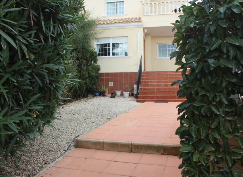 Resale - Semi - Detached Villa -
Algorfa - Montemar