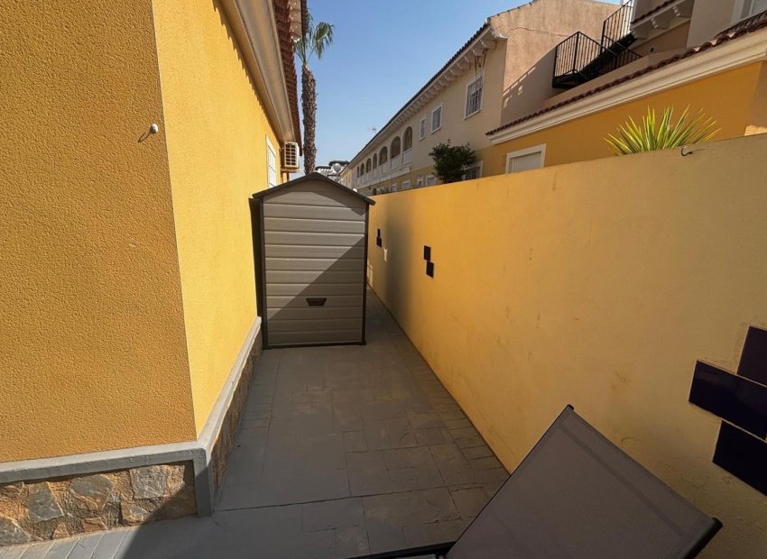 Resale - Semi - Detached Villa -
Ciudad Quesada - Rojales - Ciudad Quesada