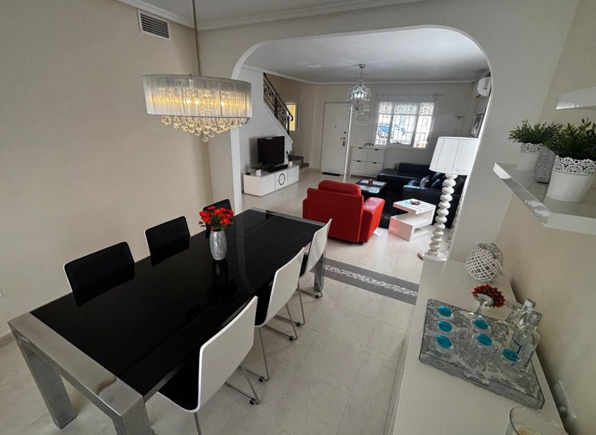 Resale - Semi - Detached Villa -
Ciudad Quesada - Rojales - Ciudad Quesada