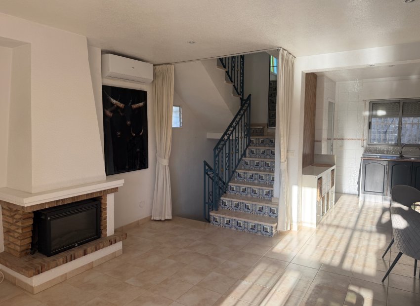 Resale - Semi - Detached Villa -
Ciudad Quesada - Rojales - La Marquesa Golf