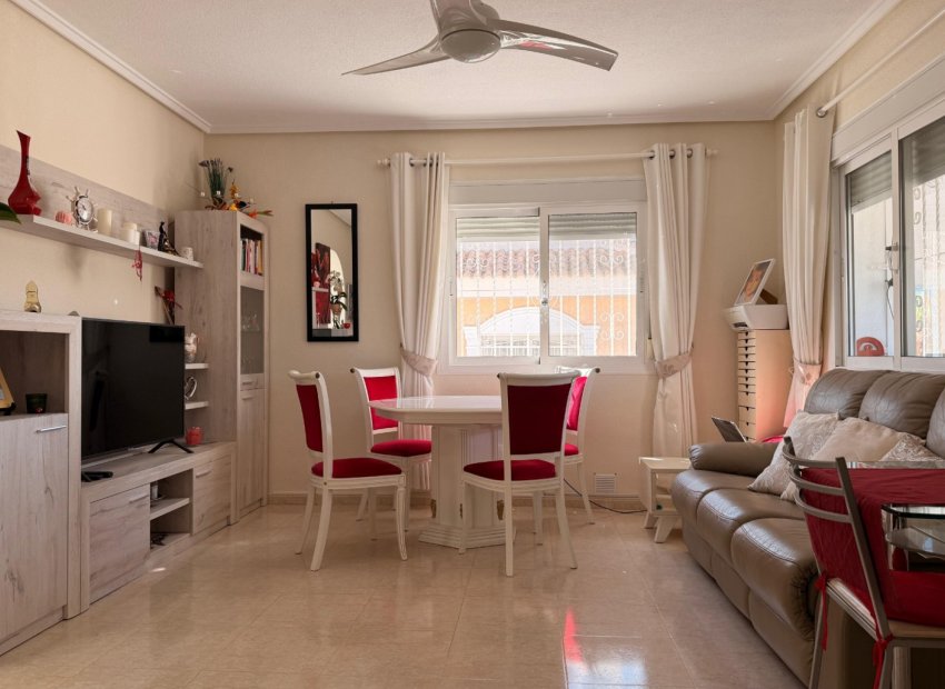 Resale - Semi - Detached Villa -
Ciudad Quesada - Rojales - Rojales