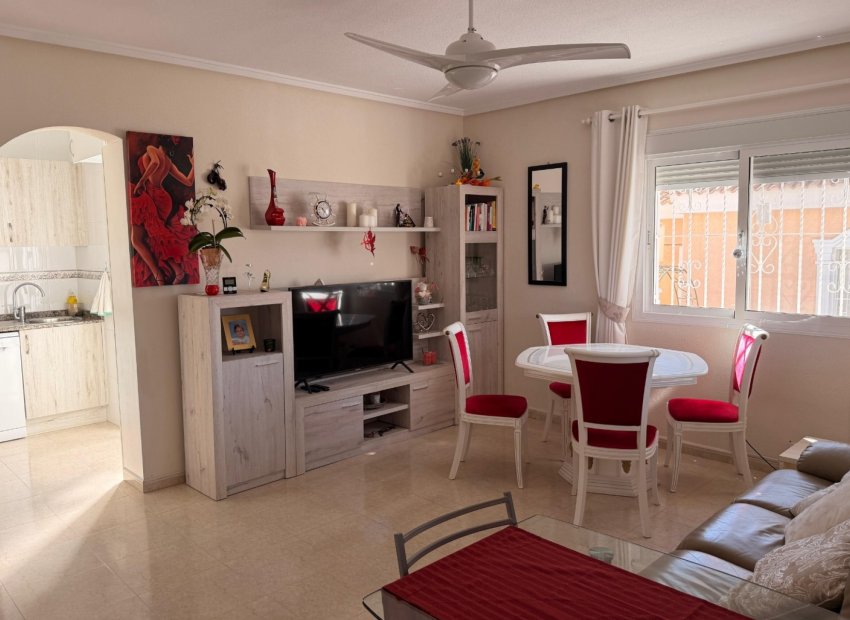 Resale - Semi - Detached Villa -
Ciudad Quesada - Rojales - Rojales