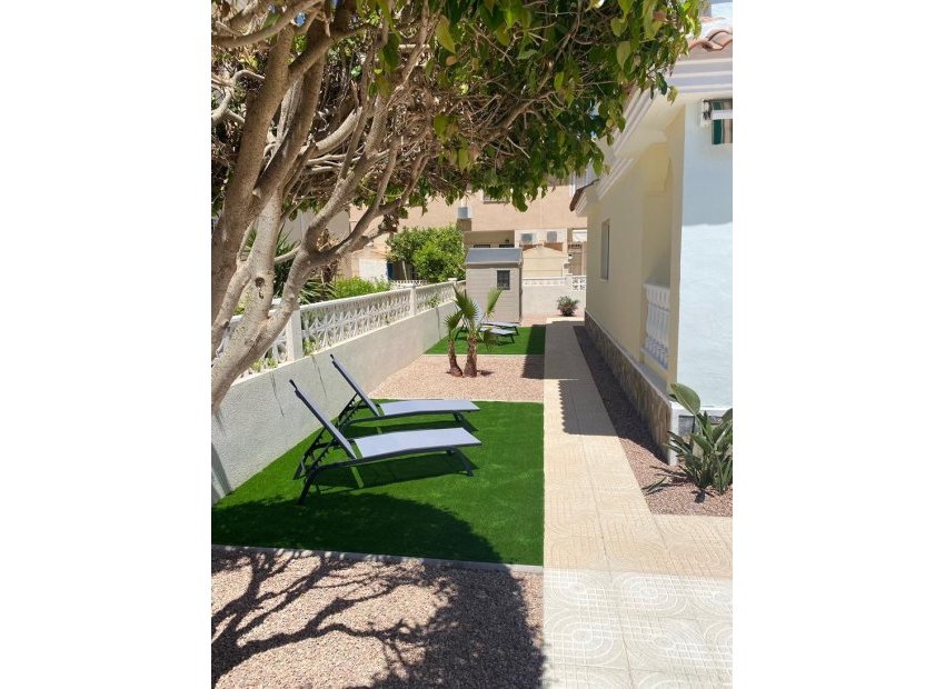 Resale - Semi - Detached Villa -
Ciudad Quesada - Rojales - Rojales