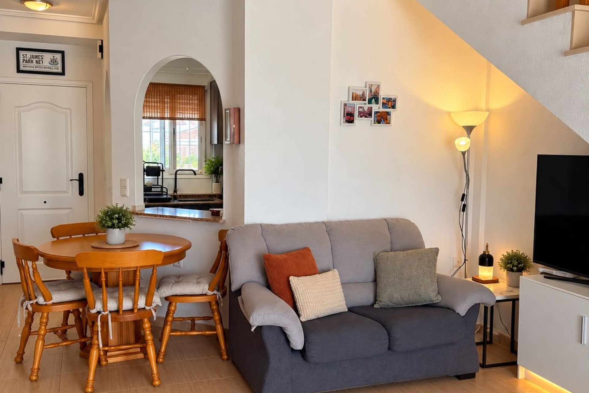 Resale - Semi - Detached Villa -
Ciudad Quesada - Rojales - Urbanización Ciudad Quesada