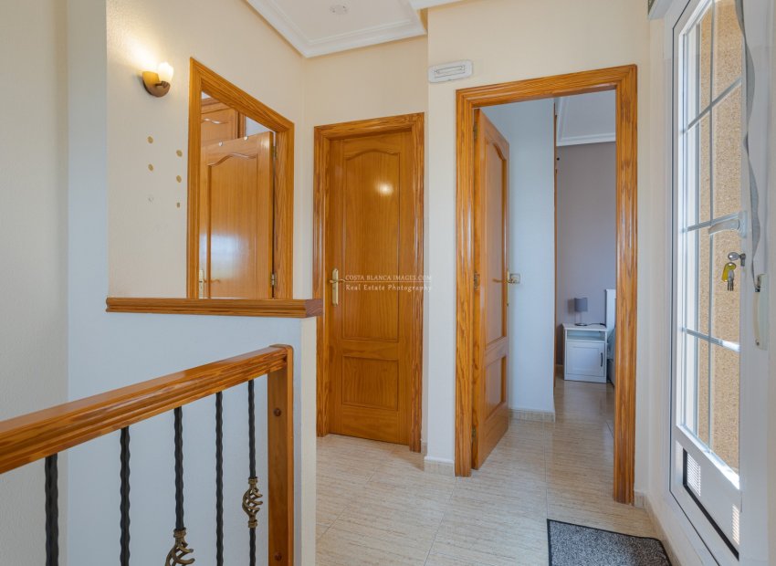 Resale - Semi - Detached Villa -
Guardamar del Segura - El Raso