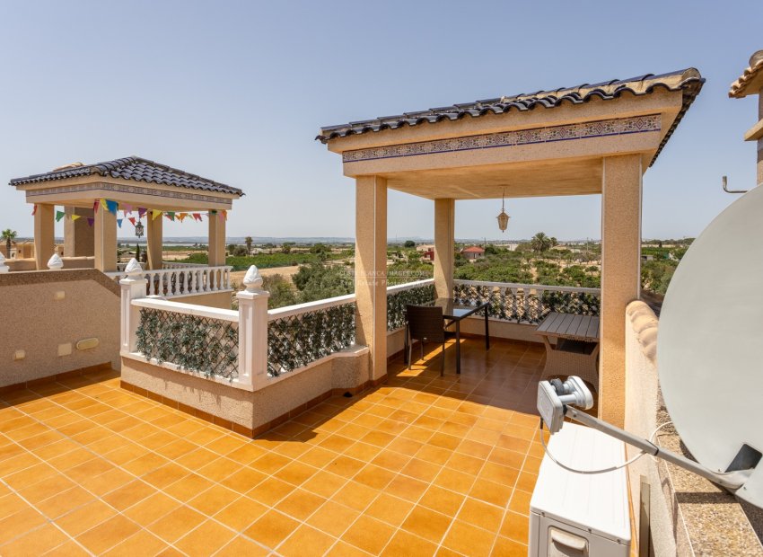 Resale - Semi - Detached Villa -
Guardamar del Segura - El Raso