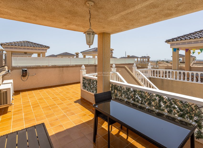 Resale - Semi - Detached Villa -
Guardamar del Segura - El Raso