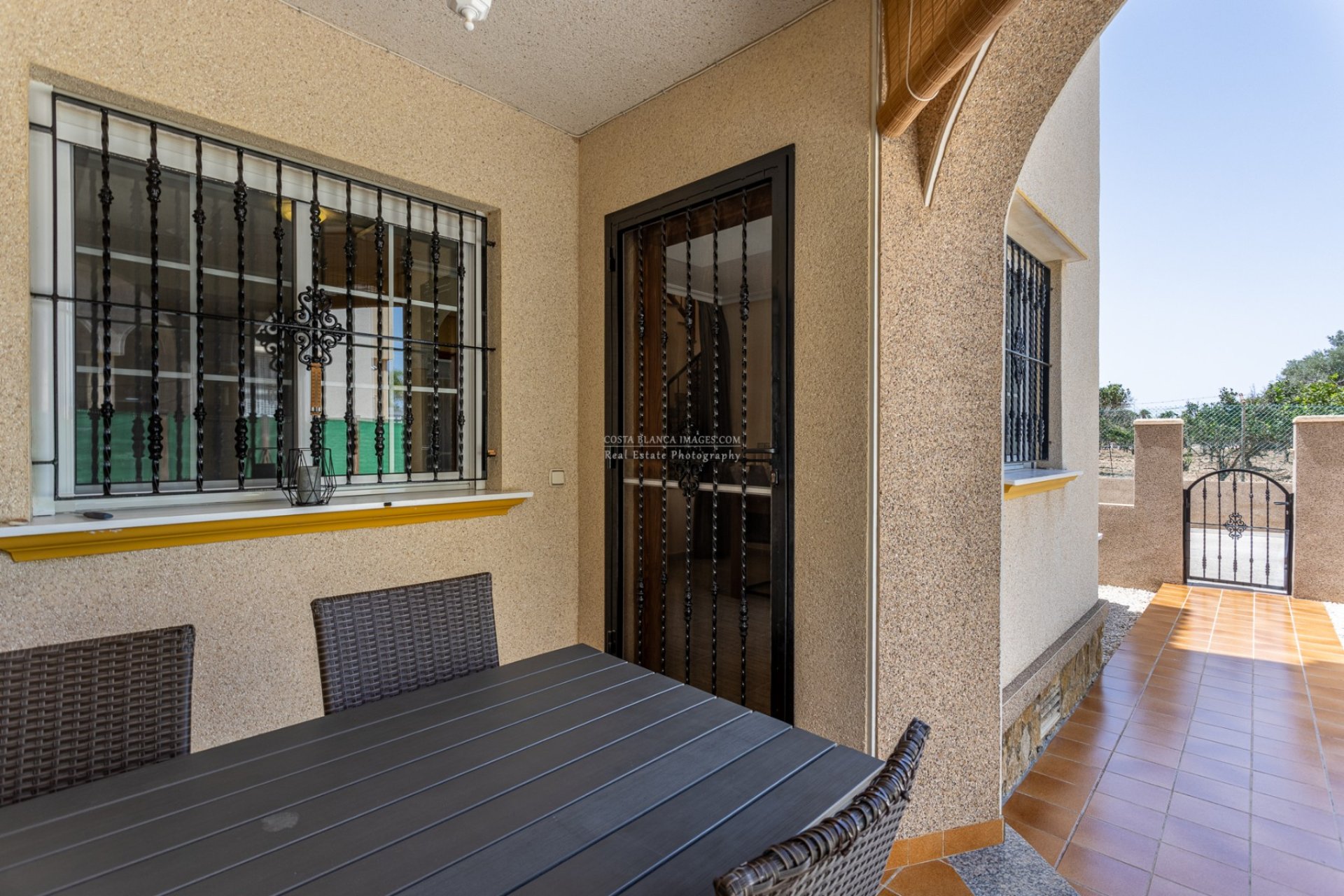 Resale - Semi - Detached Villa -
Guardamar del Segura - El Raso