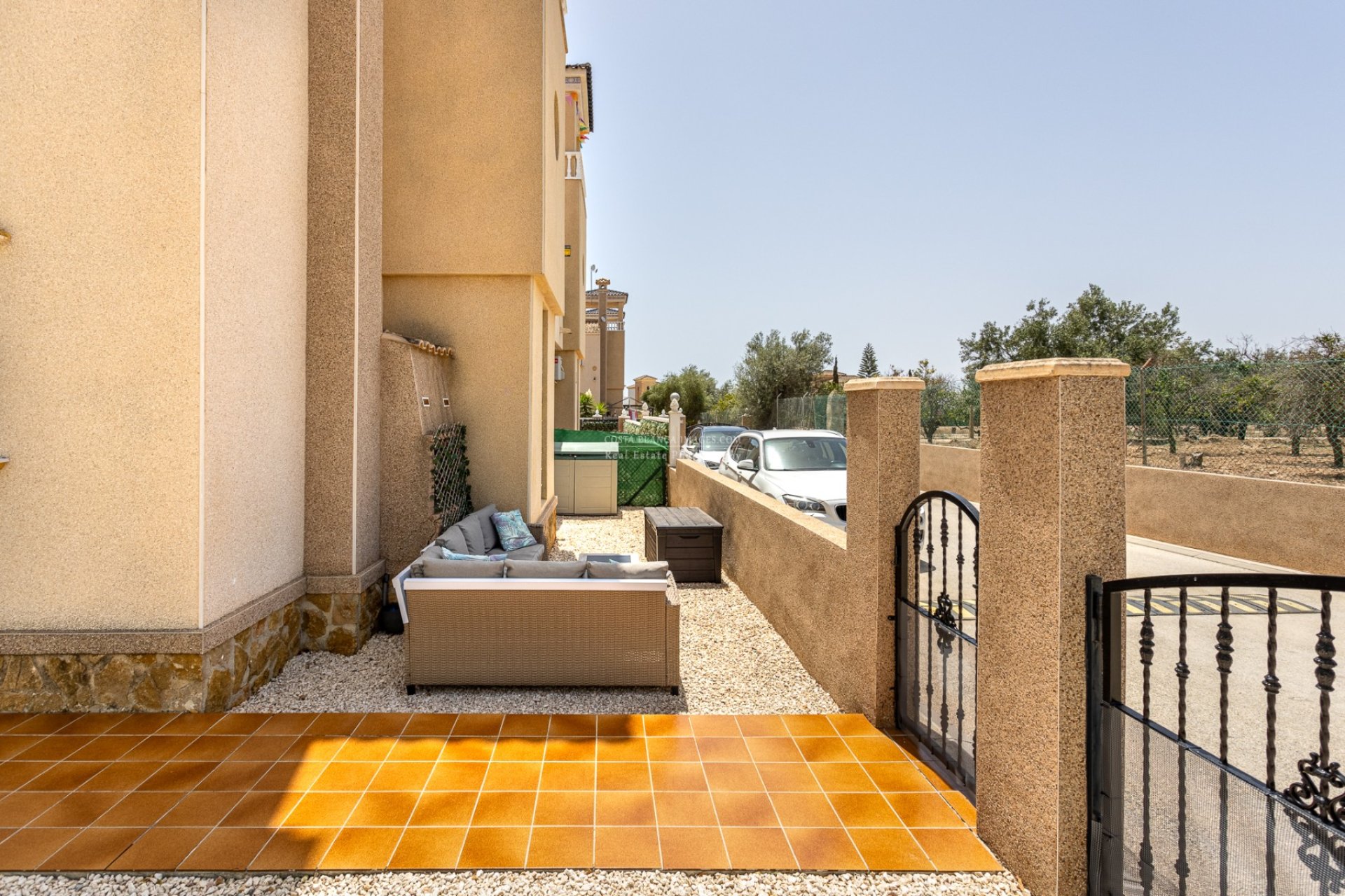 Resale - Semi - Detached Villa -
Guardamar del Segura - El Raso