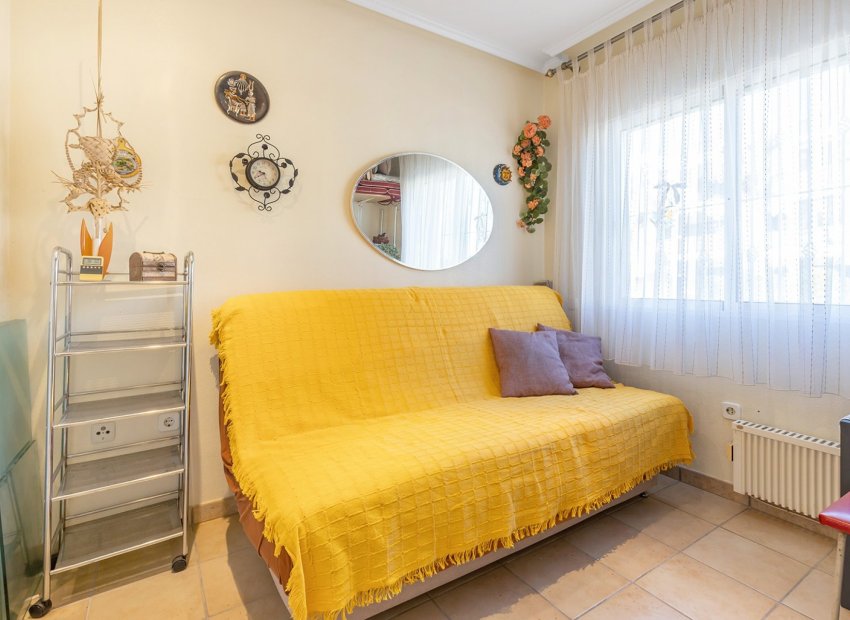 Resale - Semi - Detached Villa -
La Mata - Playa