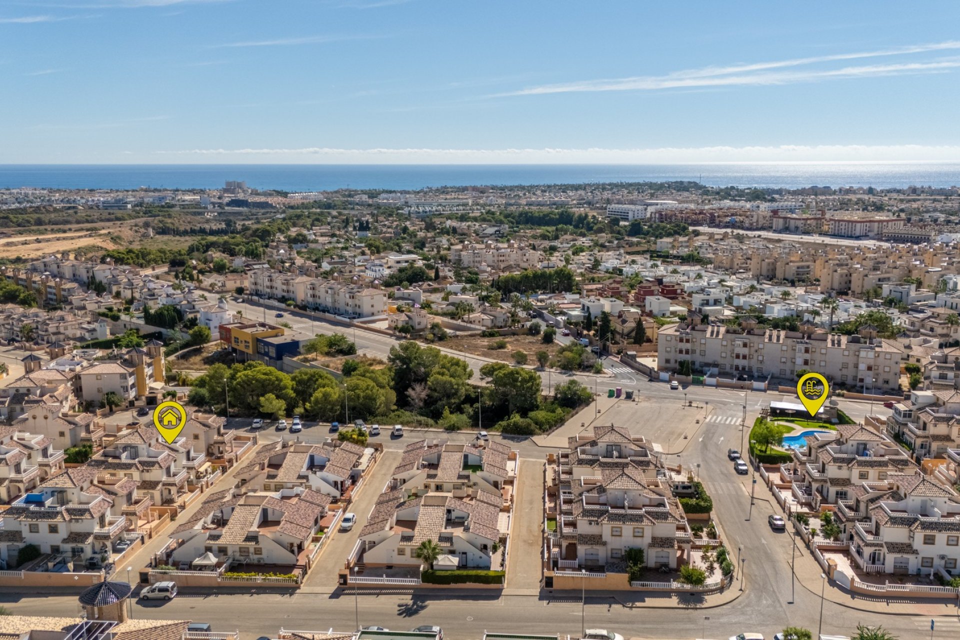 Resale - Semi - Detached Villa -
Lomas de Cabo Roig - Orihuela Costa