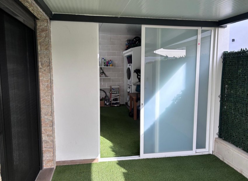 Resale - Semi - Detached Villa -
Los Montesinos - La Herada