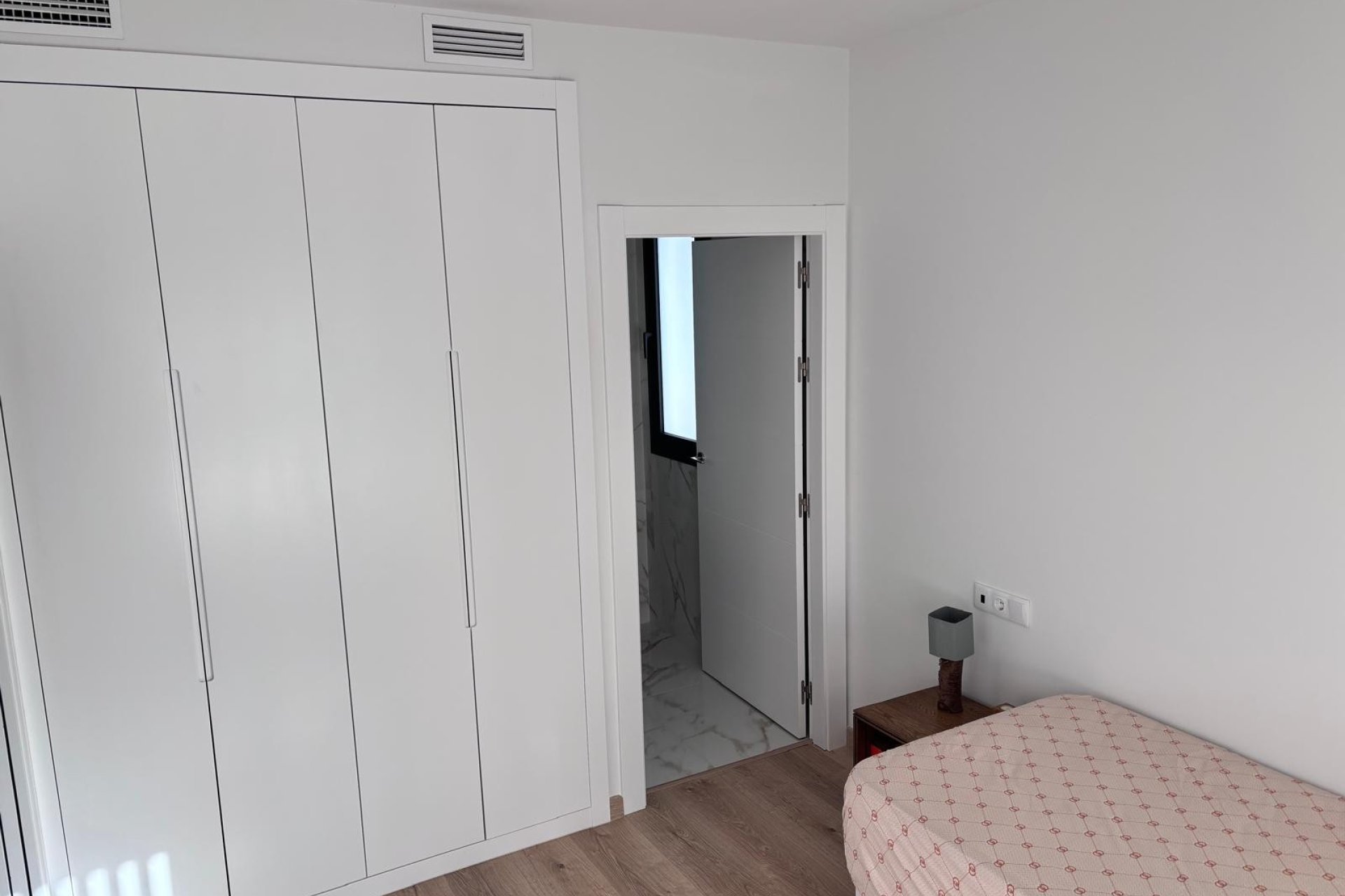 Resale - Semi - Detached Villa -
Los Montesinos - La Herada