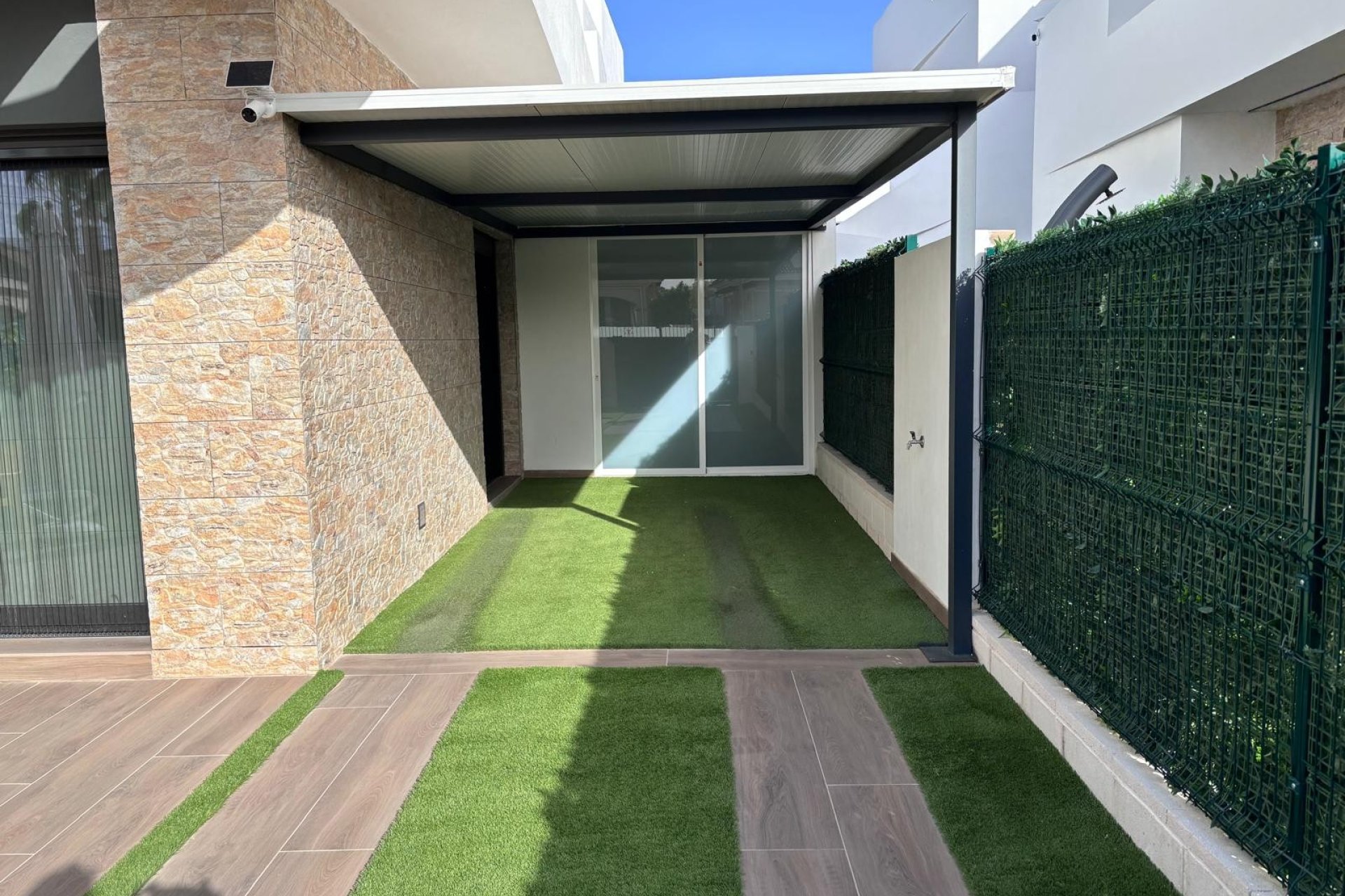 Resale - Semi - Detached Villa -
Los Montesinos - La Herada