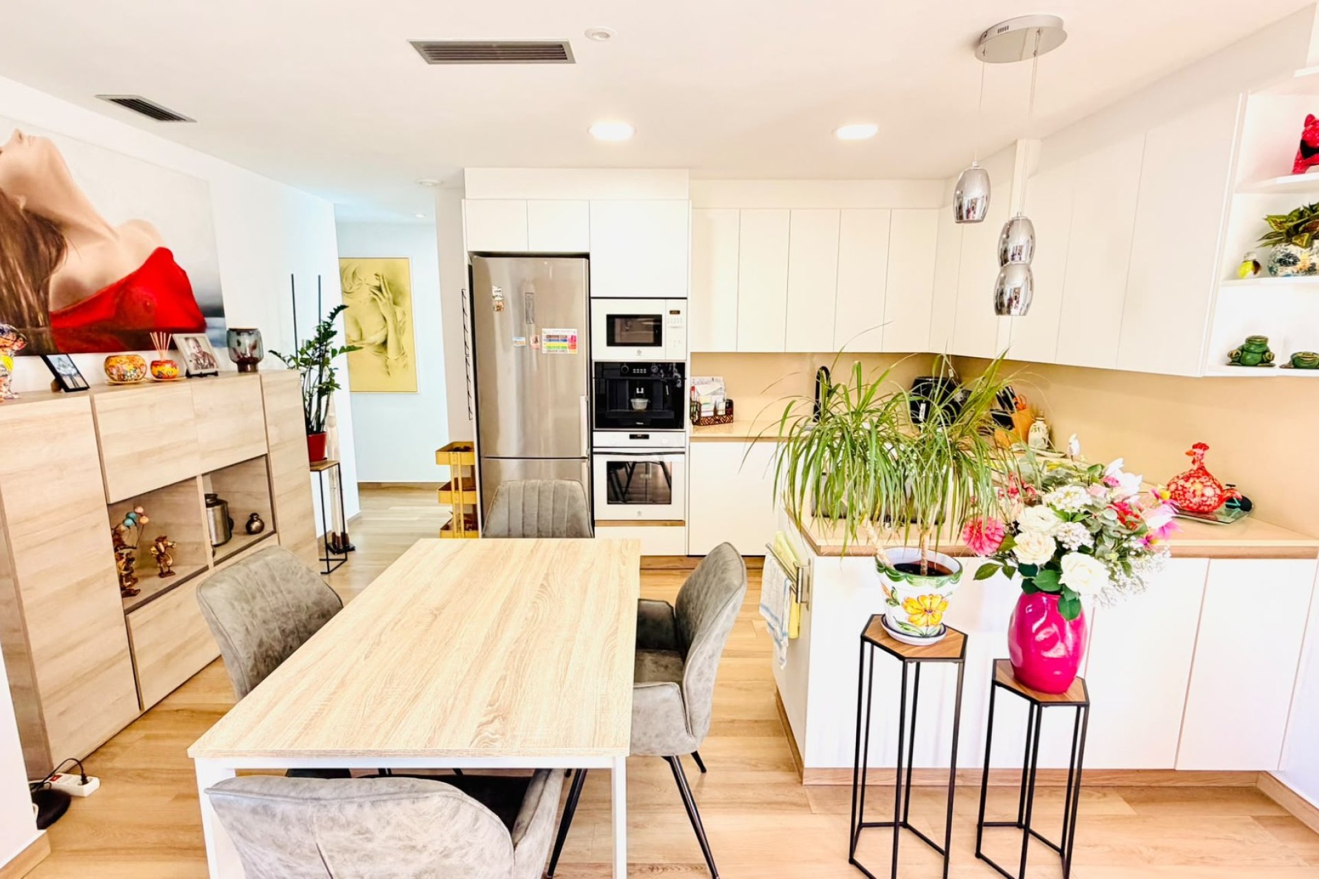 Resale - Semi - Detached Villa -
Los Montesinos - La Herada