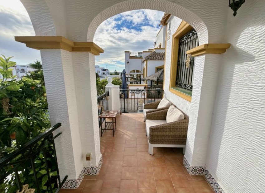 Resale - Semi - Detached Villa -
Orihuela - Desamparados - Hurchillo - Torremendo