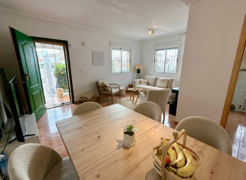 Resale - Semi - Detached Villa -
Orihuela - Desamparados - Hurchillo - Torremendo