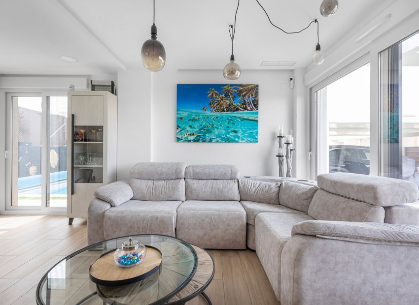 Resale - Semi - Detached Villa -
Orihuela - Entre Naranjos - Vistabella